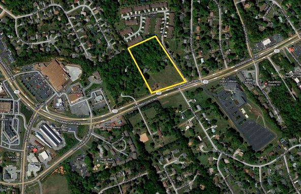 9091, 9101,9103 & 9105 Middlebrook Pike, Knoxville, TN 37923